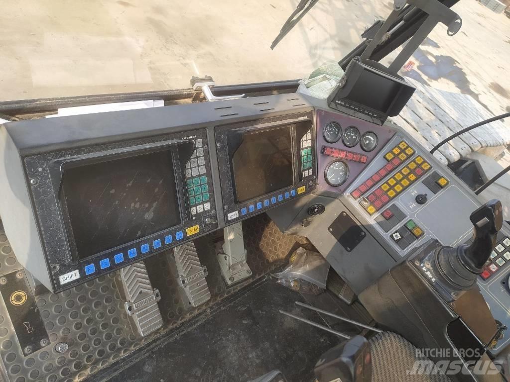 Liebherr LR 1400-2 Beltegående Kran