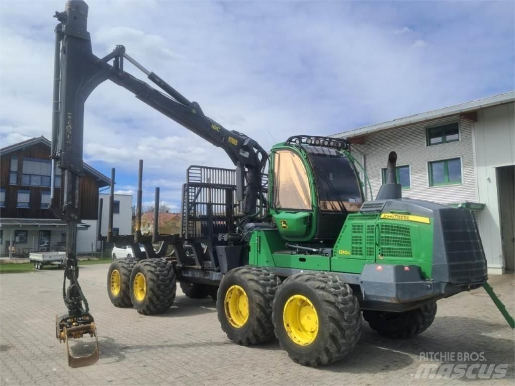 John Deere 1210 G Lassbærere
