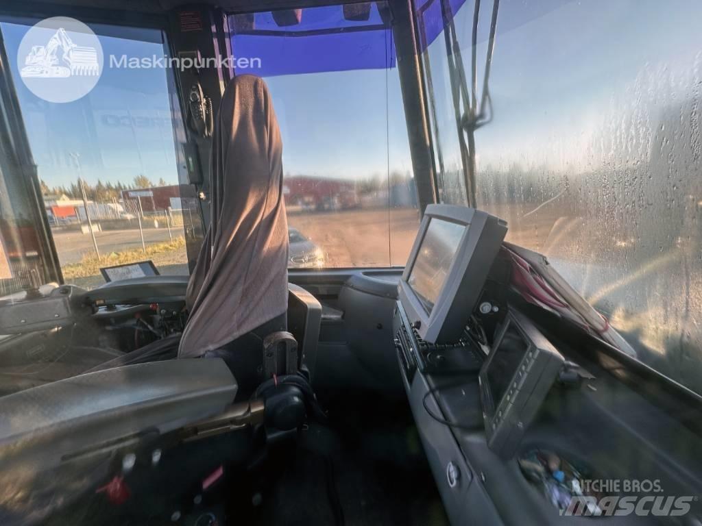 Valmet 890.3 Lassbærere