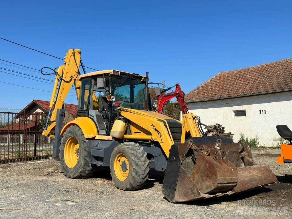 Fermec 860 Traktorgravere