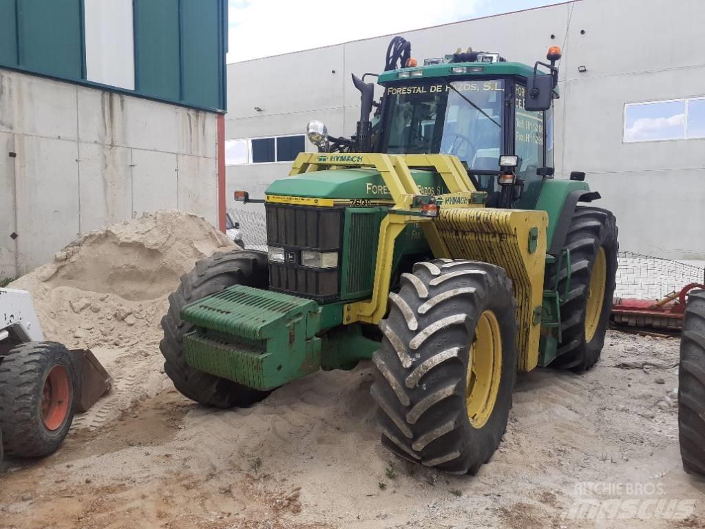 John Deere 7600 Traktorer