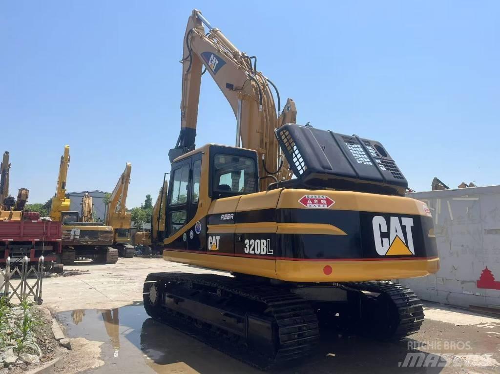 CAT 320 B L Beltegraver