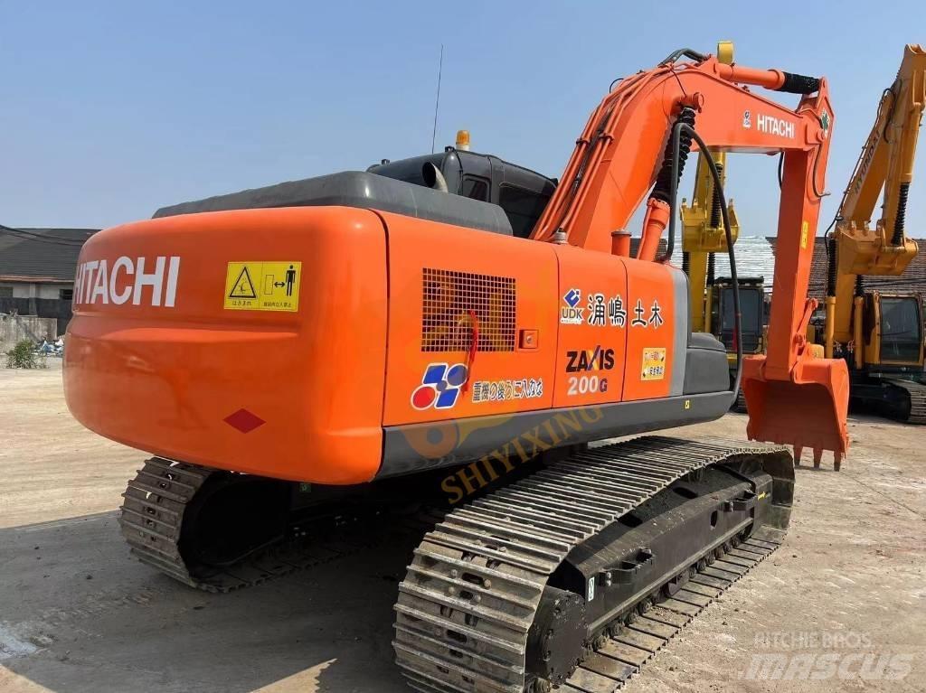 Hitachi ZX 210-3 G Beltegraver