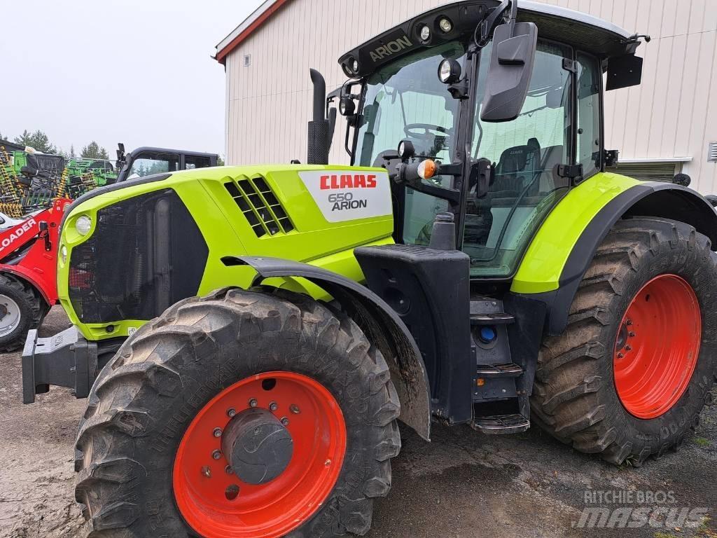 CLAAS 650 cis + Traktorer