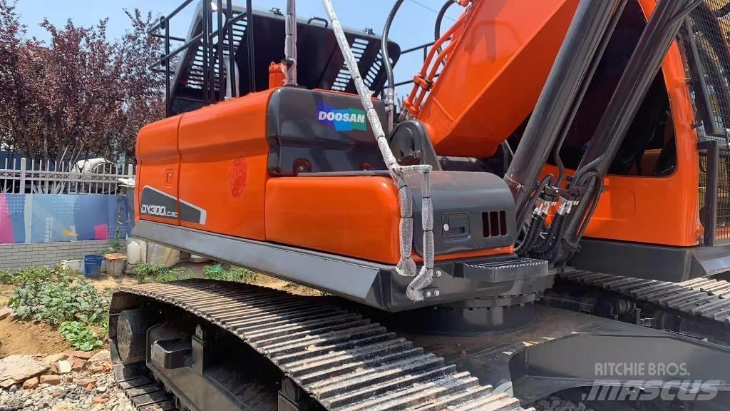 Doosan DX 300 LC Beltegraver