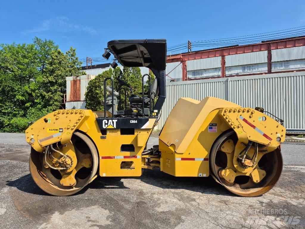 CAT CB 64 Tandem Valser