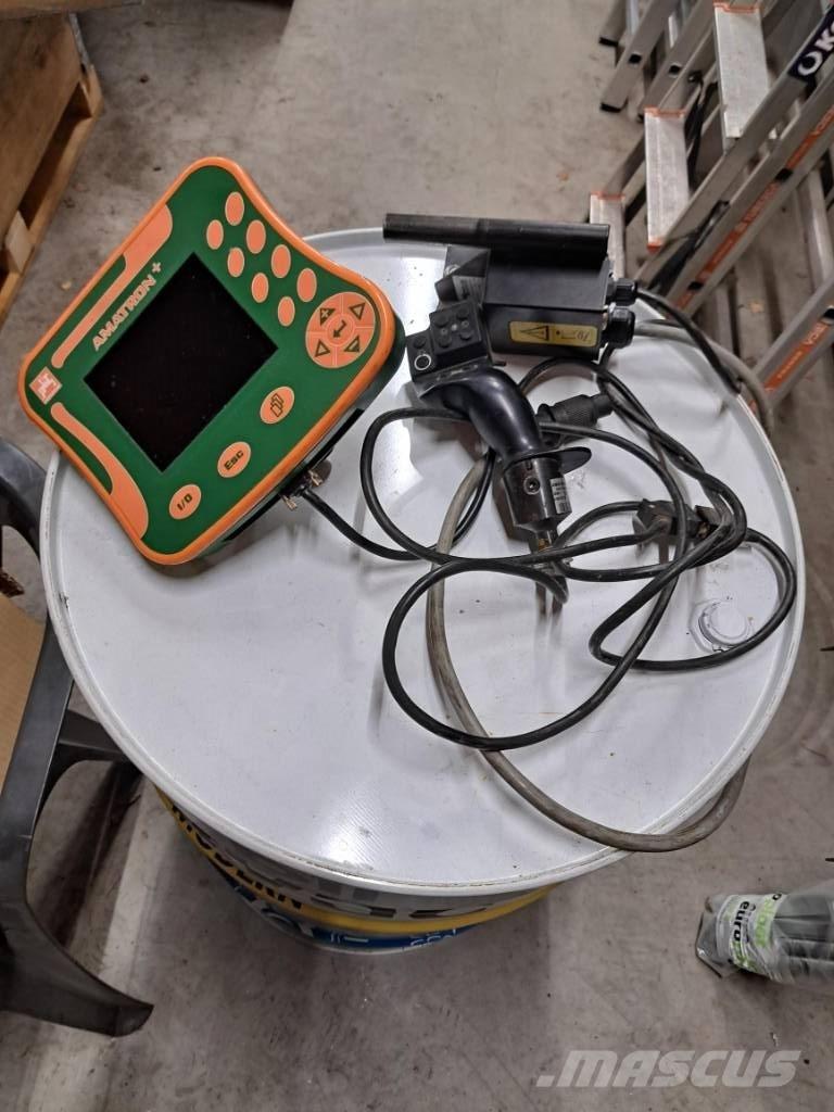 Amazone Ux 3200 20m Slepesprøyter