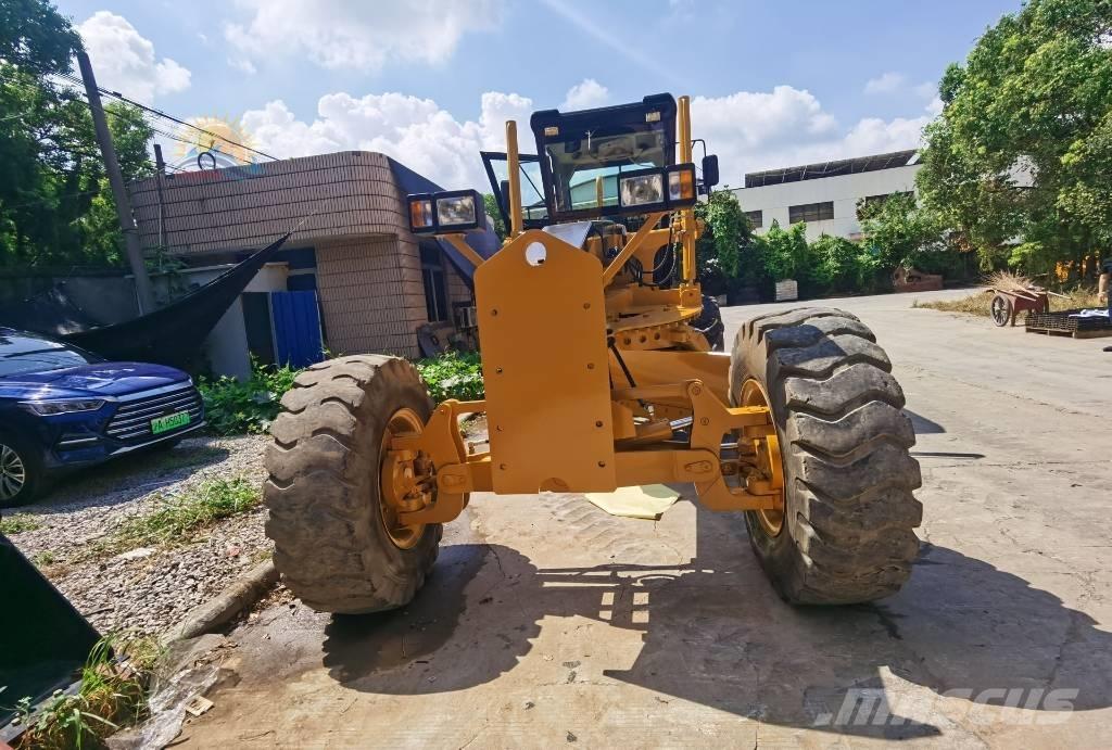 Shantui SG18 Veihøvler