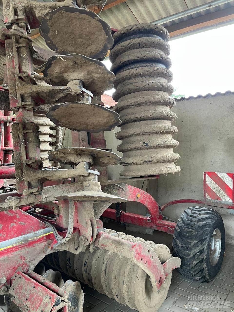 Horsch Joker 5 RT Skålharver