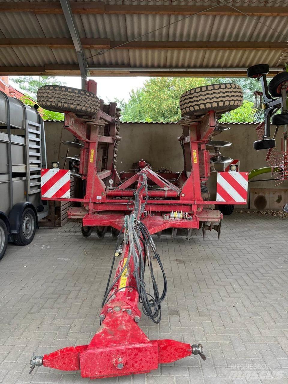 Horsch Joker 5 RT Skålharver
