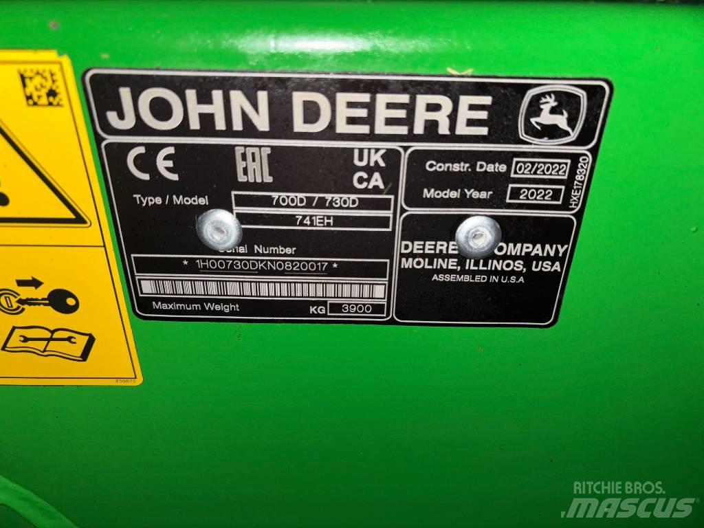 John Deere T670I 4WD Skurtreskere