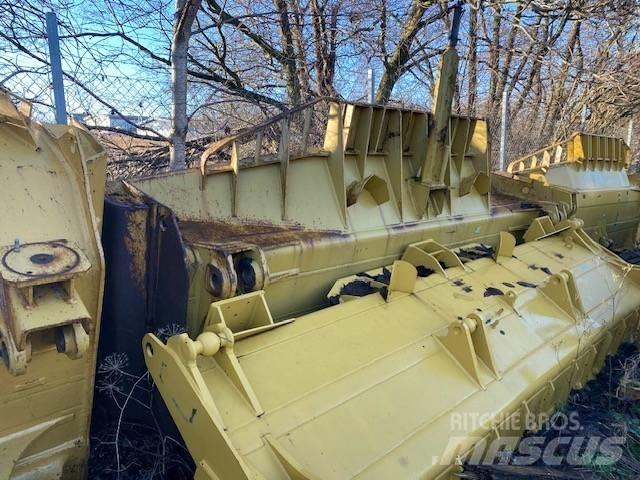 CAT D 8   U-blade Kniver
