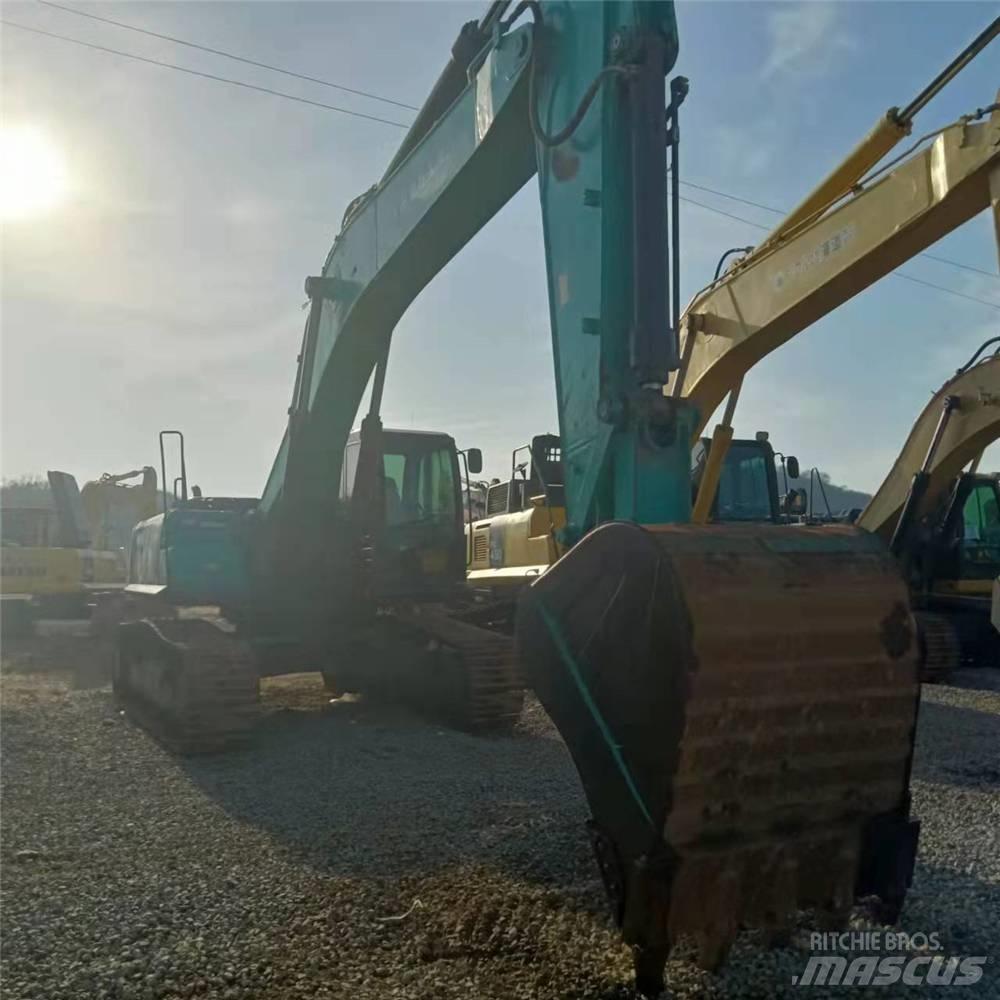 Kobelco SK330D Beltegraver