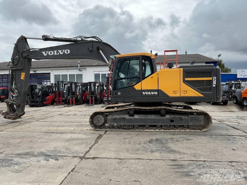 Volvo EC250ENL Beltegraver