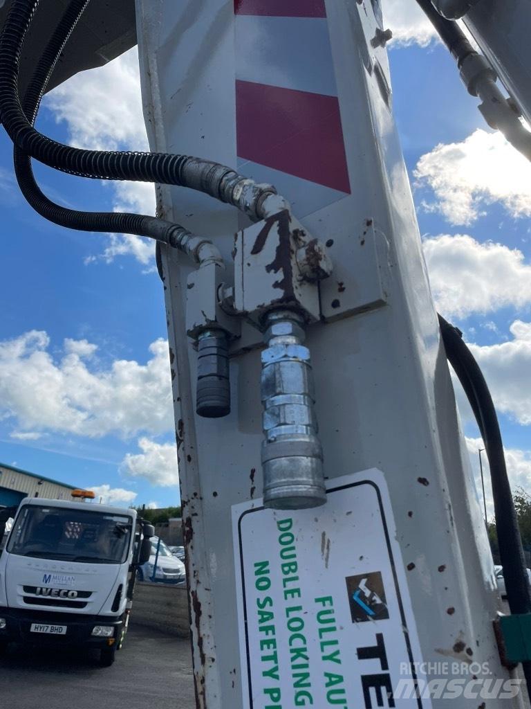 Takeuchi TB295W Hjulgravere