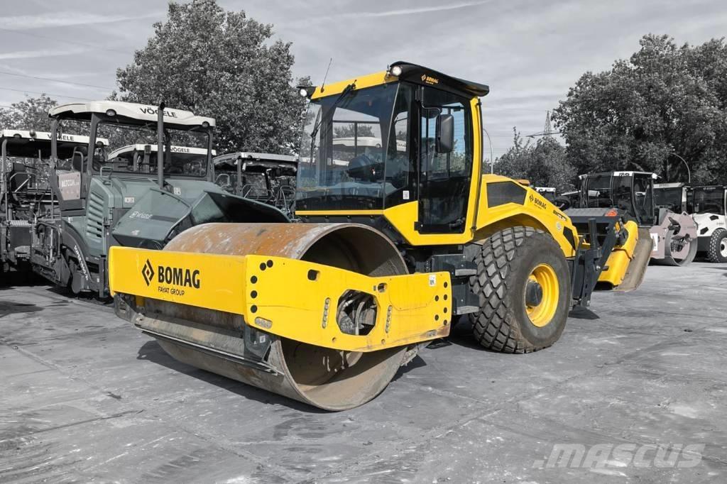 Bomag BW 213 D-5 Valsetog