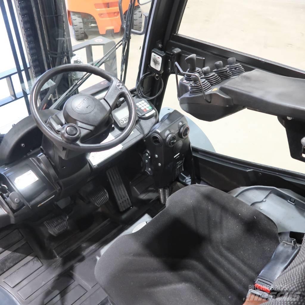 Toyota 8FG50N Propan trucker
