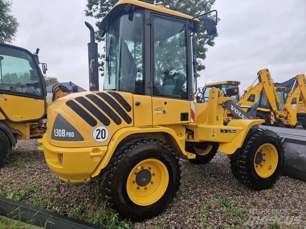 Volvo L 30 Hjullastere