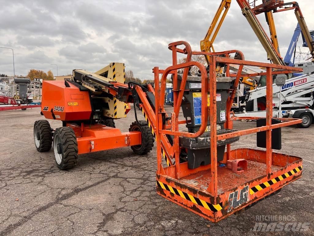 JLG 340 AJ Leddede bomlifter