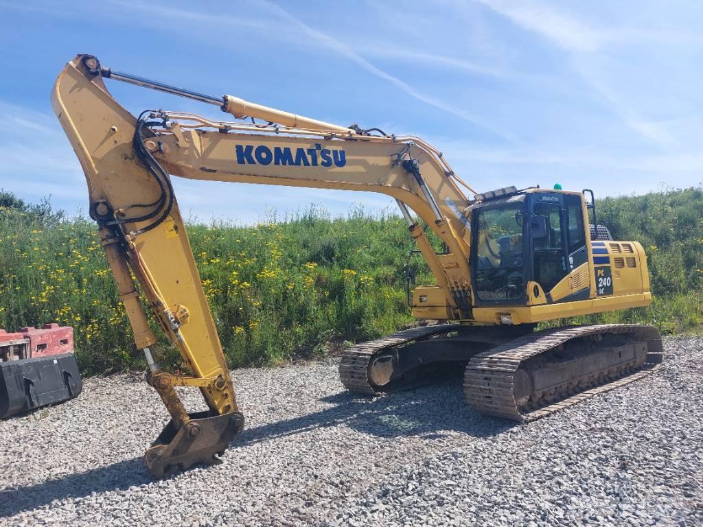 Komatsu PC240LC-10 Beltegraver