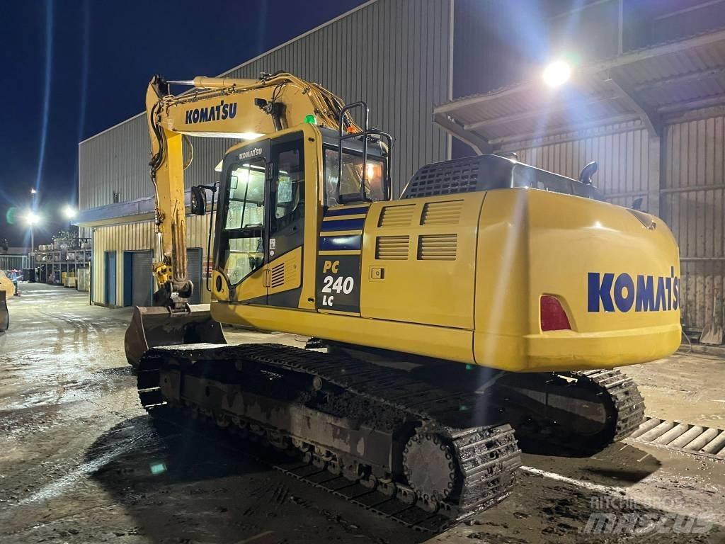 Komatsu PC240LC-10 Beltegraver