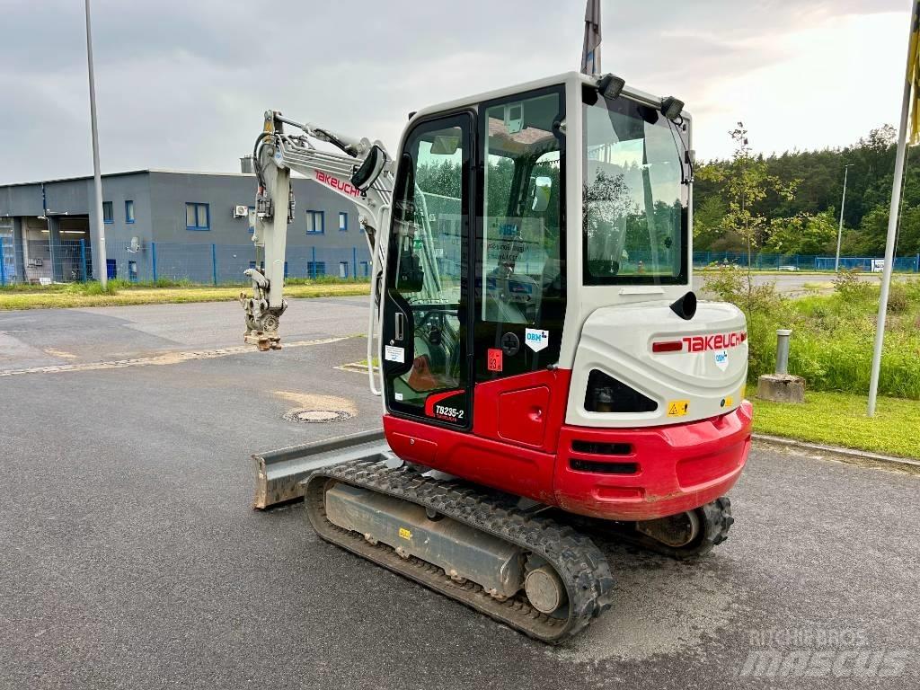 Takeuchi TB 235-2 V3 Minigravere <7t
