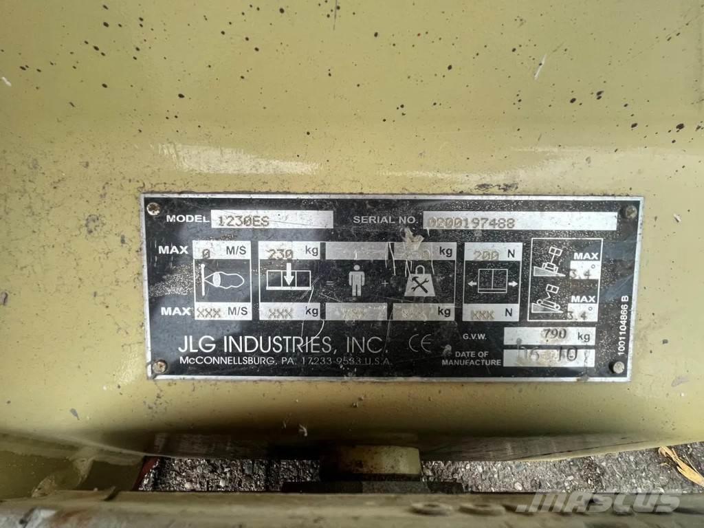 JLG 1230ES Teleskop bomlifter