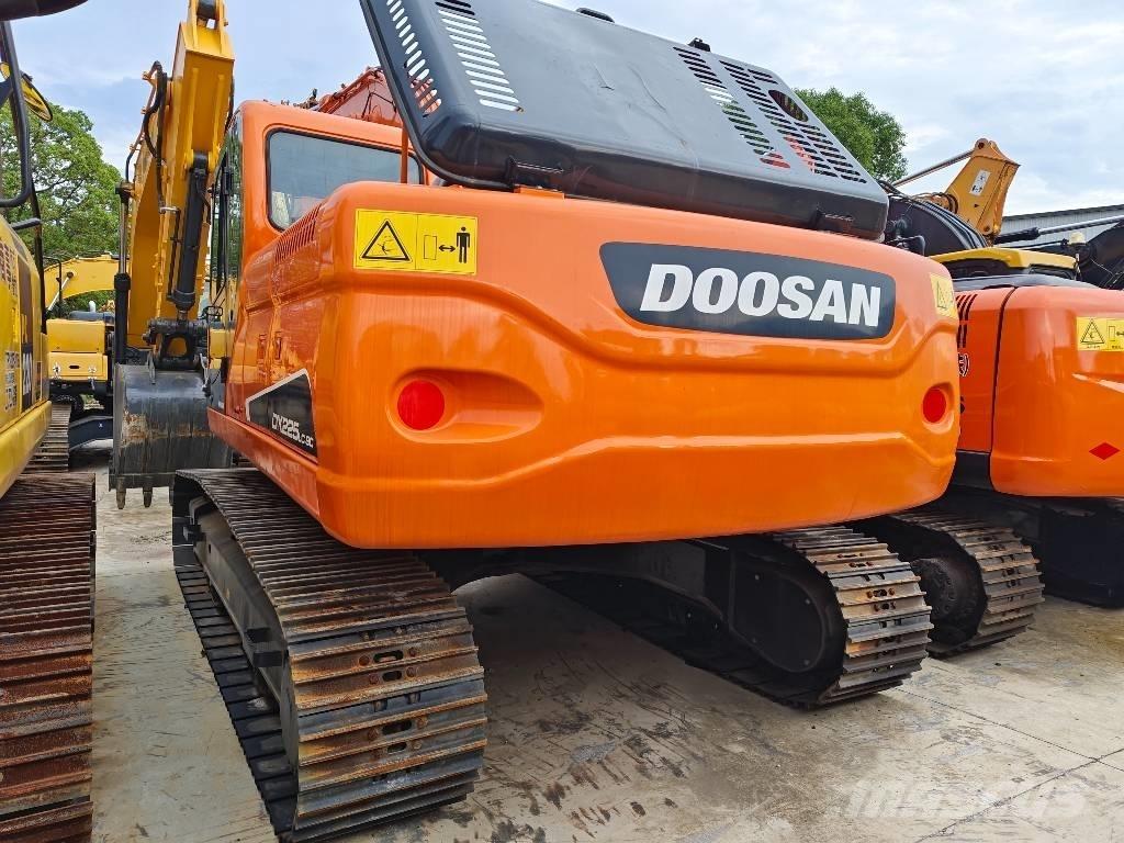 Doosan DX225LC-9C Beltegraver