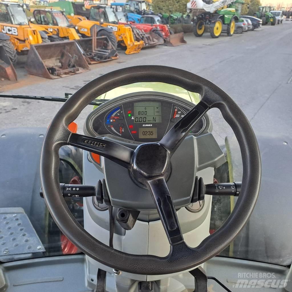 CLAAS Axion 830 Traktorer
