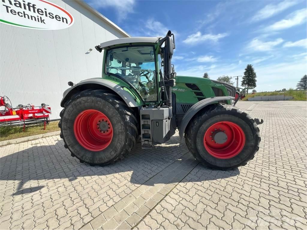 Fendt 828 Vario Traktorer