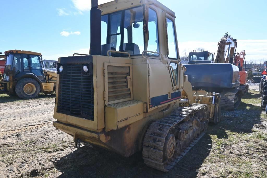 CAT 943 Beltelastere