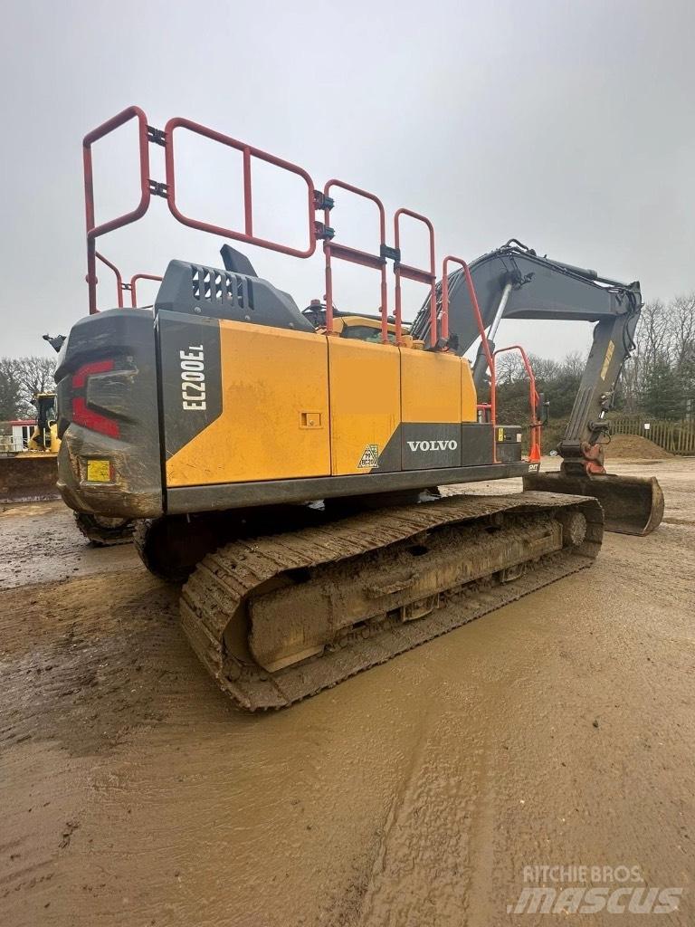 Volvo EC200EL Beltegraver