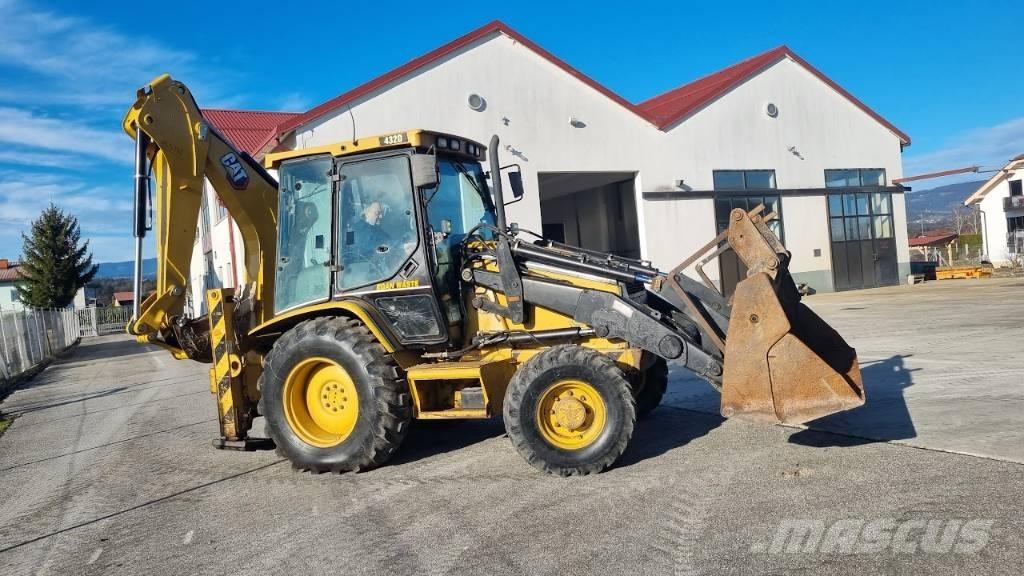 CAT 432d Traktorgravere