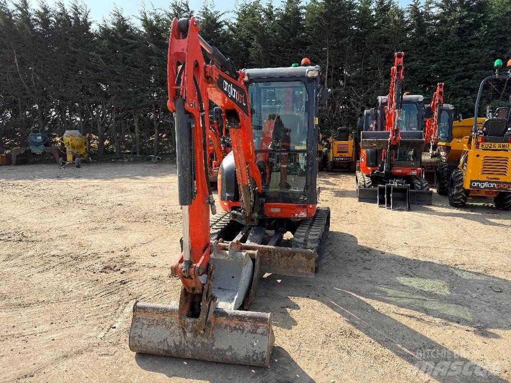 Kubota U 27-4 Minigravere <7t