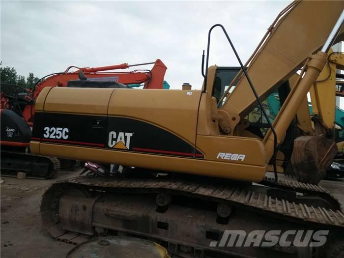 CAT 325 C Beltegraver