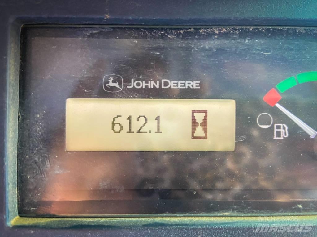 John Deere 323 E Kompaktlastere