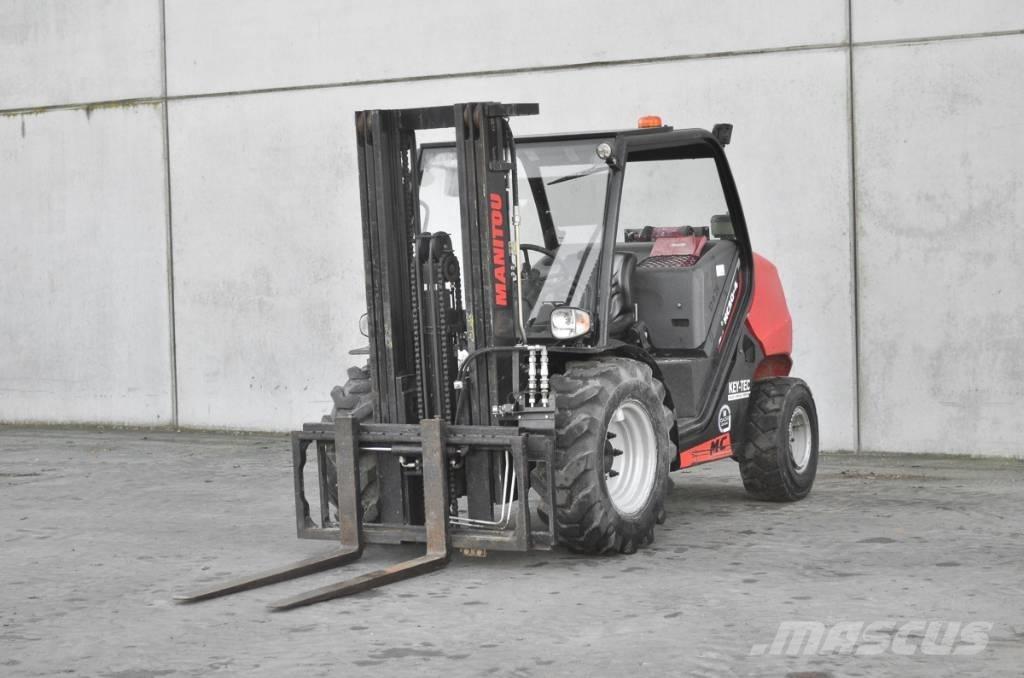 Manitou MC 30-4 Diesel Trucker