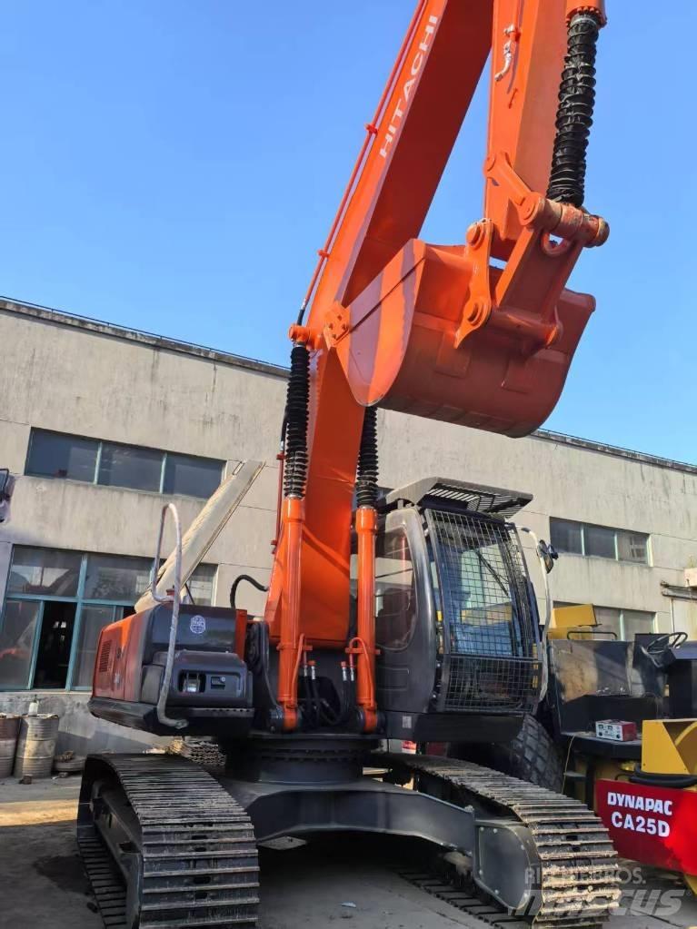 Hitachi ZX 240-3 Beltegraver