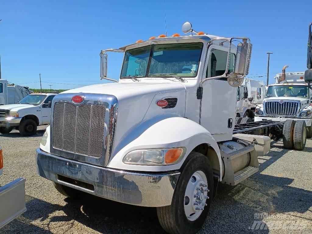 Peterbilt 335 Renovasjonsbil