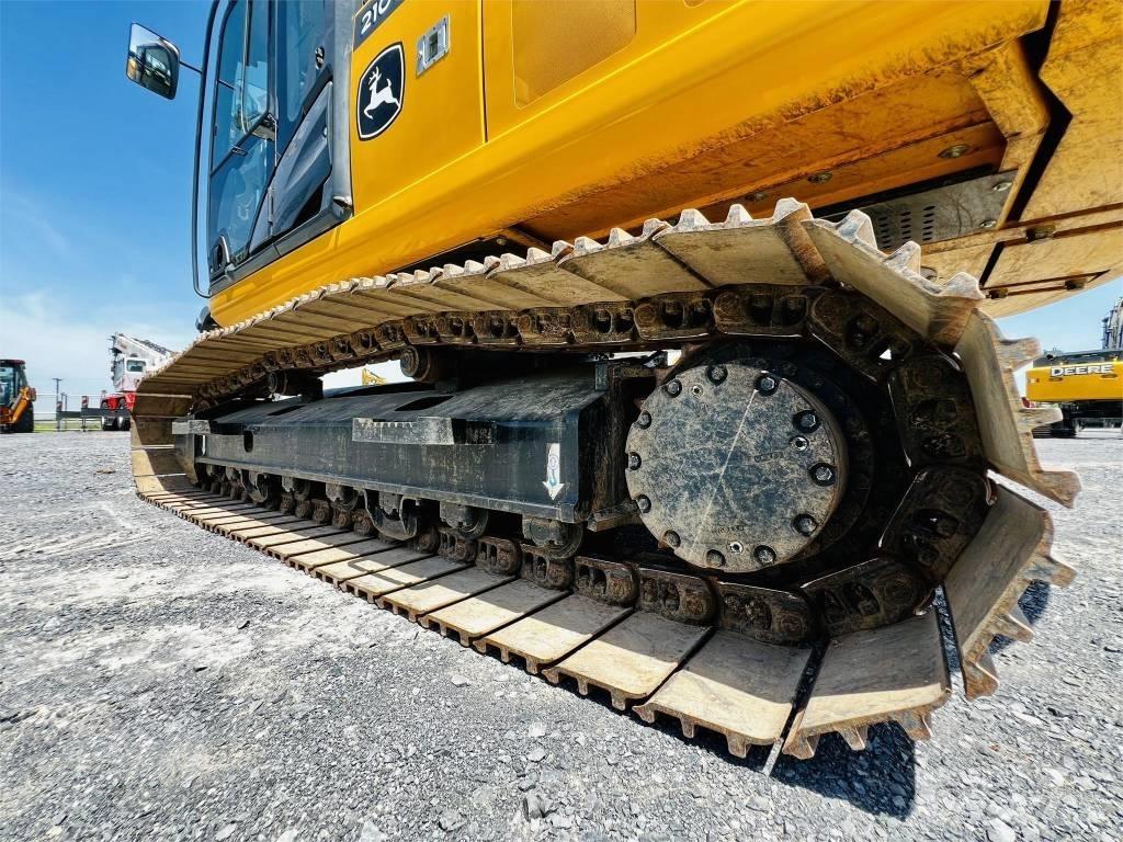 DEERE 210G LC Beltegraver