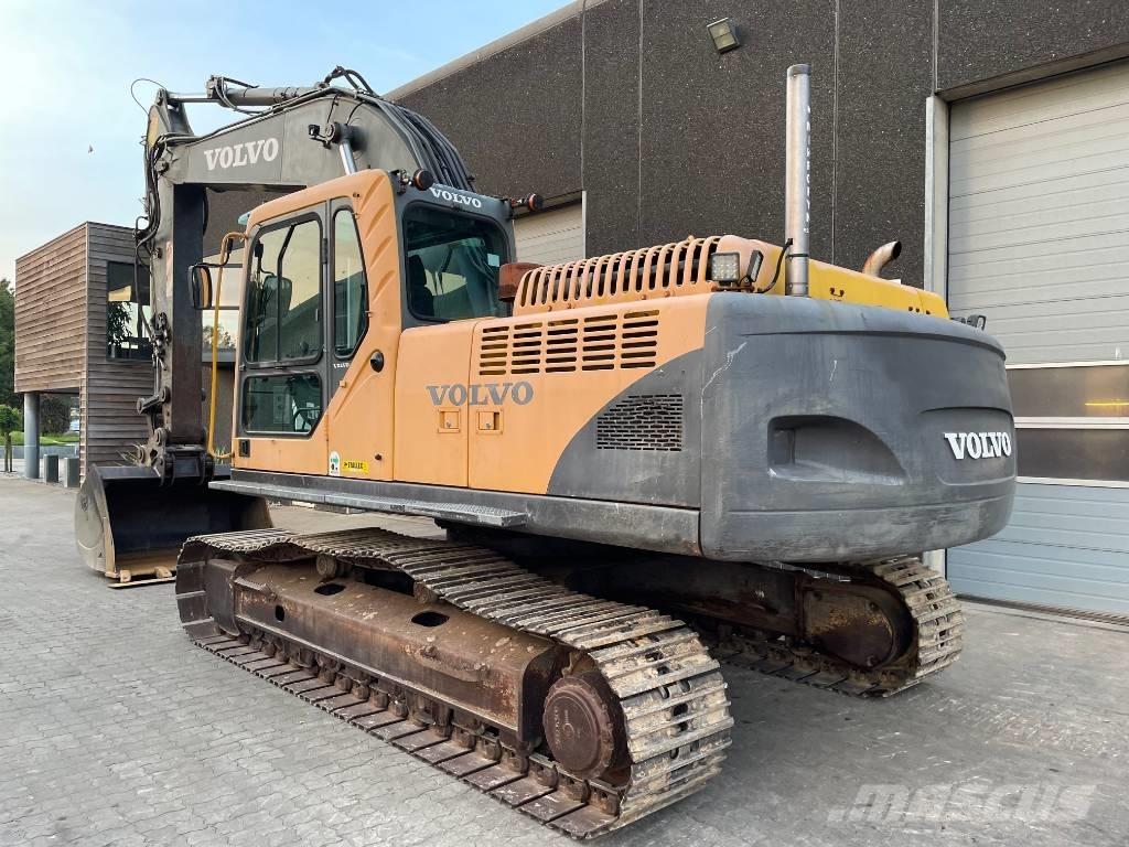 Volvo EC240B Beltegraver