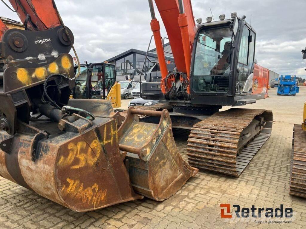 Hitachi ZX 350 LC-6 Beltegraver