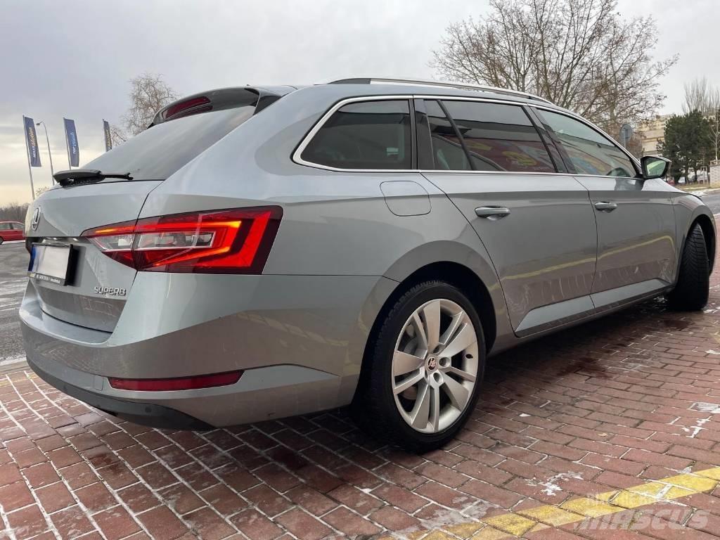 Skoda Superb Personbiler
