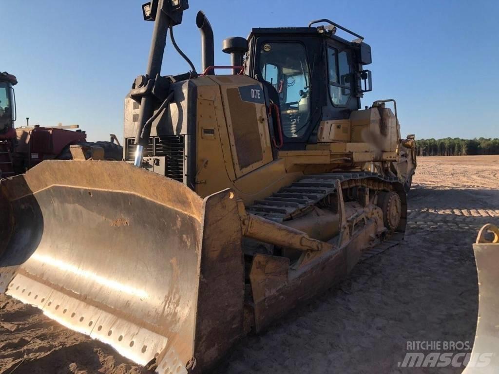 CAT D 7 E Dozere Beltegående