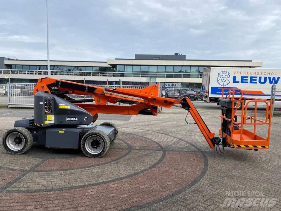 JLG M 450 AJ Leddede bomlifter