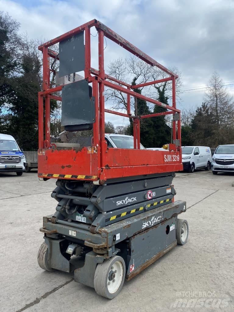 SkyJack SJ 3219 Sakselifter