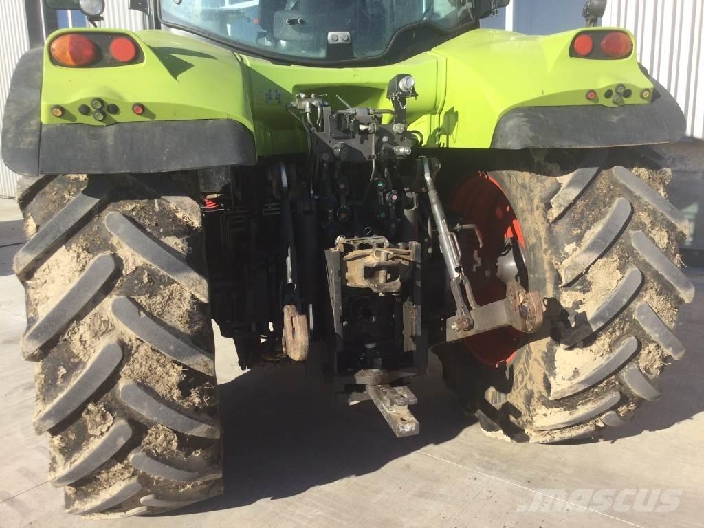 CLAAS ARION 620 Traktorer