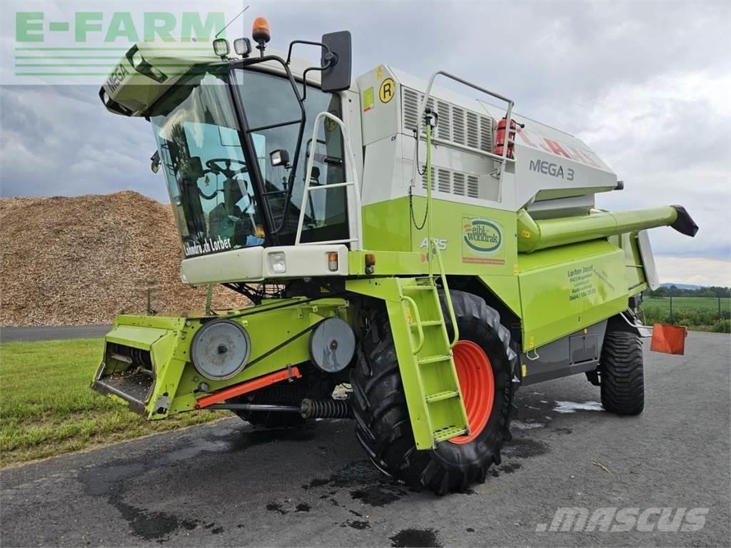 CLAAS Mega 370 Skurtreskere