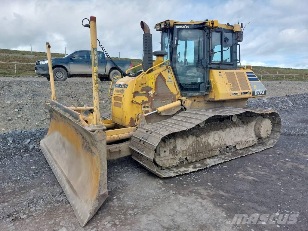 Komatsu D61PX-24 Dozere Beltegående