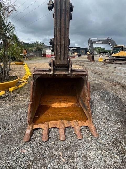 Volvo EC 220 D Beltegraver